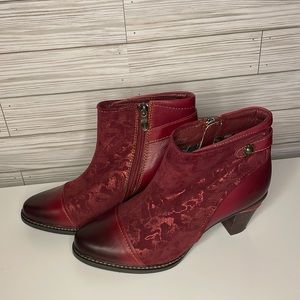 L’Artiste So Cute style leather ankle boots